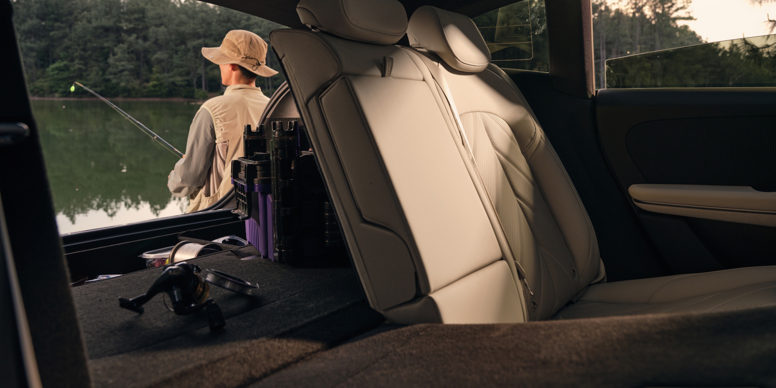 Flexible In-Car Storage_NIO Official Website